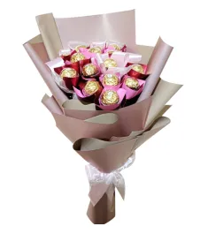 12 Pcs of Ferrero Rocher Chocolates Bouquet